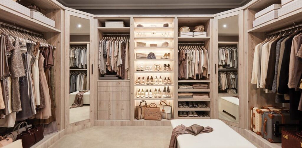 dressing room cabinet
